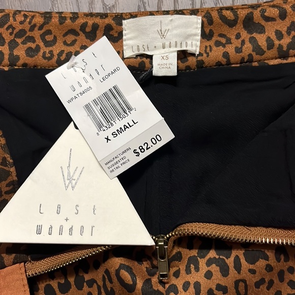 🐆🖤NWT🖤🐆Leopard print shorts XS Lost + Wander - Picture 3 of 5